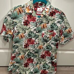 Like New: Serge Blanco short sleeve collared button down cotton large hibiscus